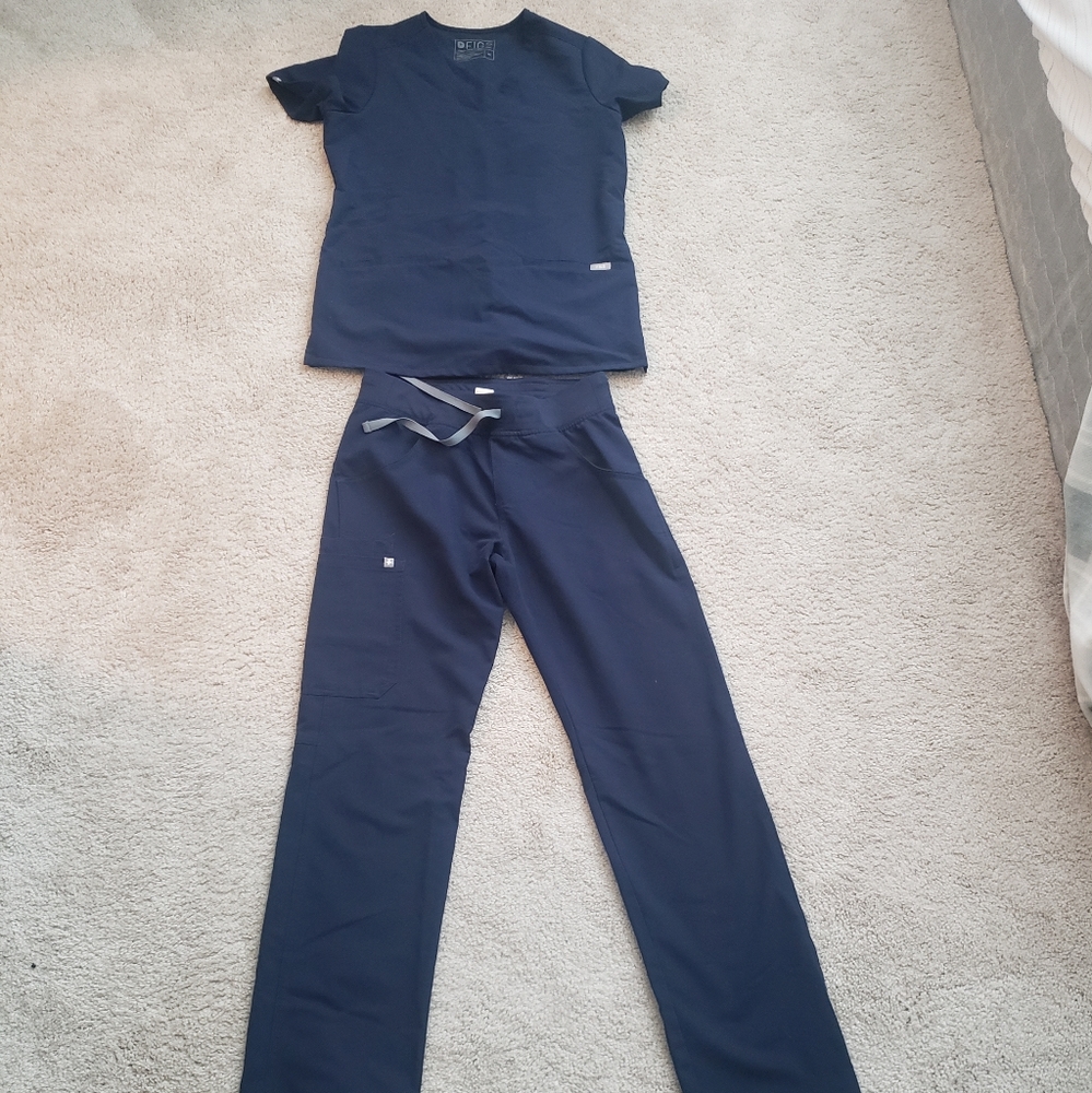 FIGS scrubs